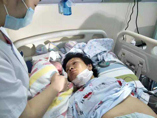 怀孕18周突发白血病，43岁准妈妈为生孩子毅然弃
