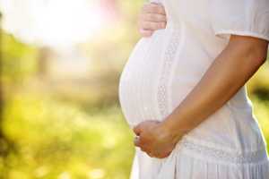 代孕期同房肚子发硬对胎儿有什么影响_做试管婴